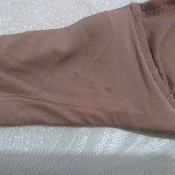 SKIMS Brown Adjustable Strap Bra - Picture 5 of 6